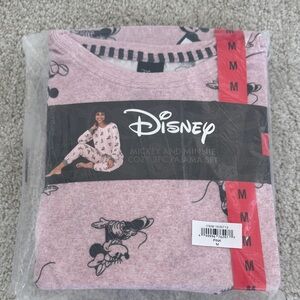Disney Ladies’ Mickey and Minnie Pajama Set, Soft Pink and Black, Medium NWT